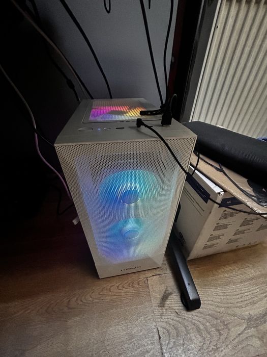 Zestaw do grania | komputer monitory