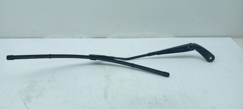 Haste / braço de escova limpa vidros frente esquerda AUDI A1 Sportback