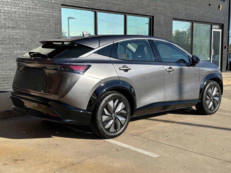 Nissan Ariya Platinum      2023