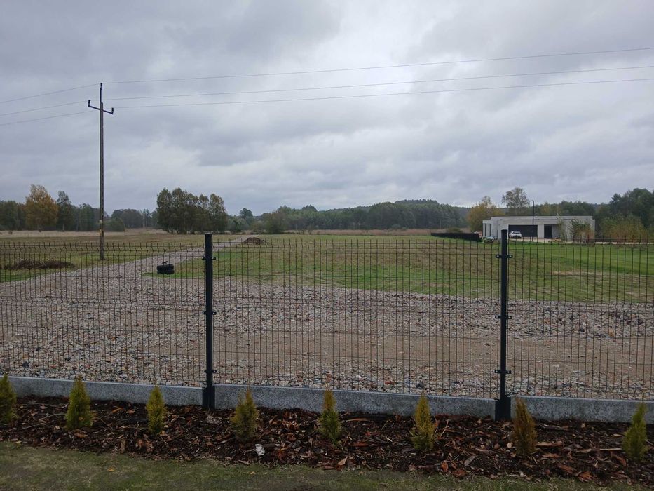 Działka budowlana na Orzechówku 1000m2 . 120 m2