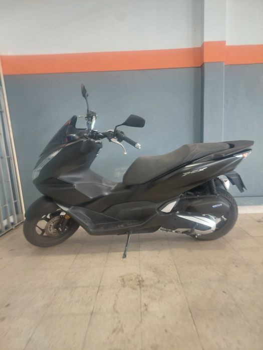 For rent Honda PCX
