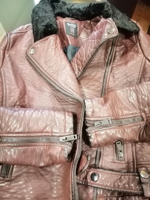 Blusão Bershka gola pelo