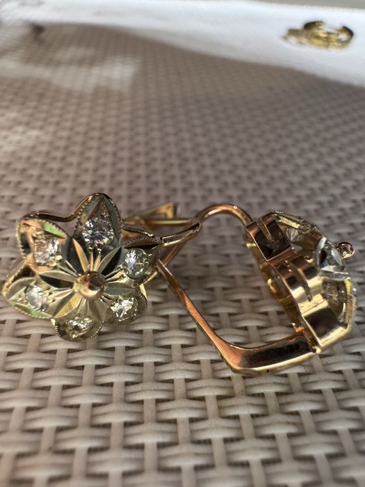 Золотые серьги с бриллиантами кольца  585 ссср золото