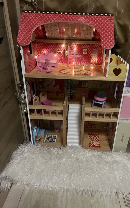Ляльковий  будинок великий кукольний будинок для барбі, для  рейнбоу