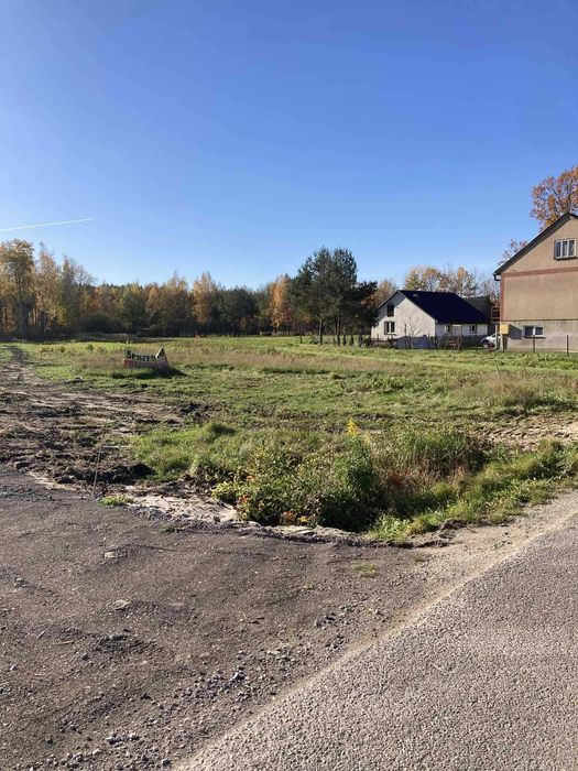 Gotowa pod budowę: 841 m², media, WZ, asfalt – Strzelce Wielkie