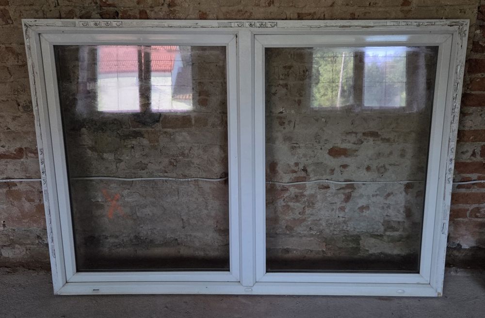 Okno PCV używane 196x136 z ościeżnicą, dwuskrzydłowe, prawe uchylne