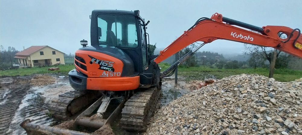 Giratória kubota kx165-5  de 2014