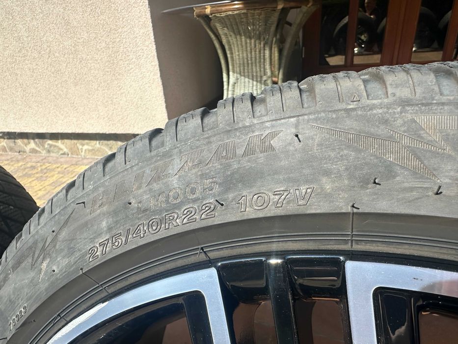 5-112 R22 Mercedes GL 10J ET47 275-40 R22 Bridgestone