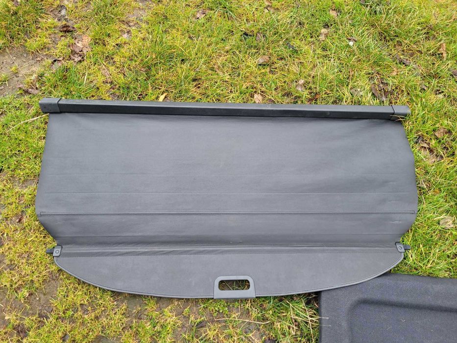 Штора багажника автомобіля Mitsubishi Outlander