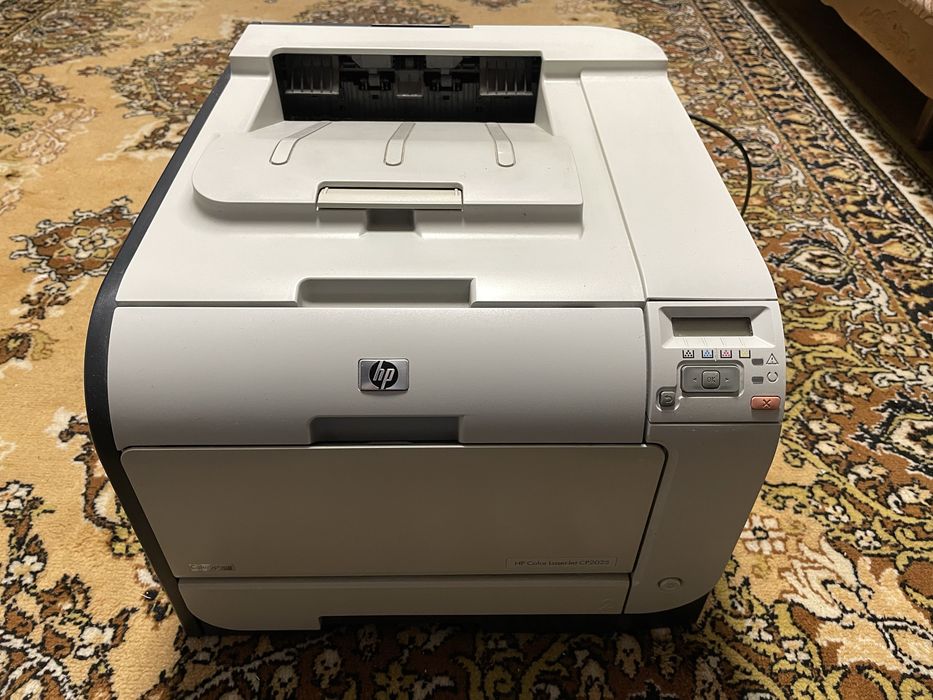Принтер HP Color LaserJet CP2025