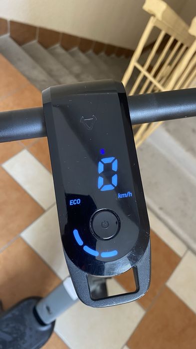 Електро самокат niu kqi1 pro