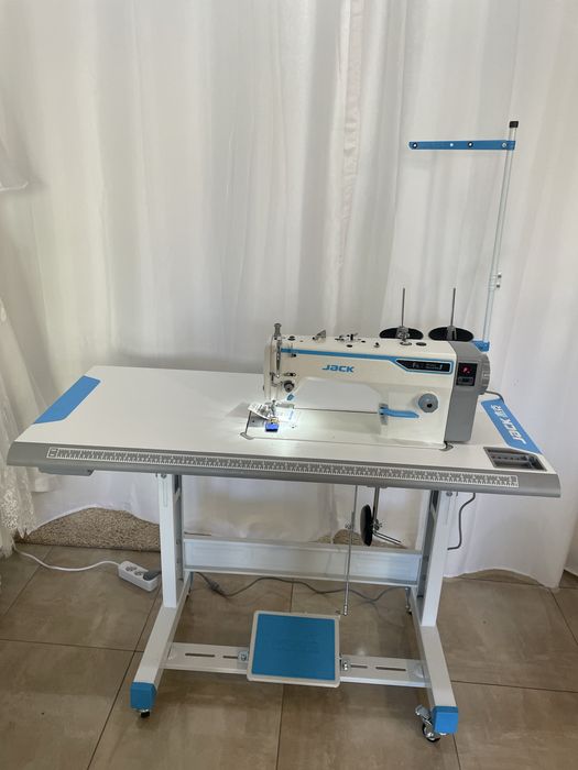 Máquina Costura Jack F6 Nova