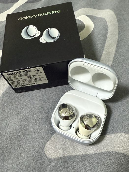 Безпровідні навушники samsung galaxy buds pro срібло