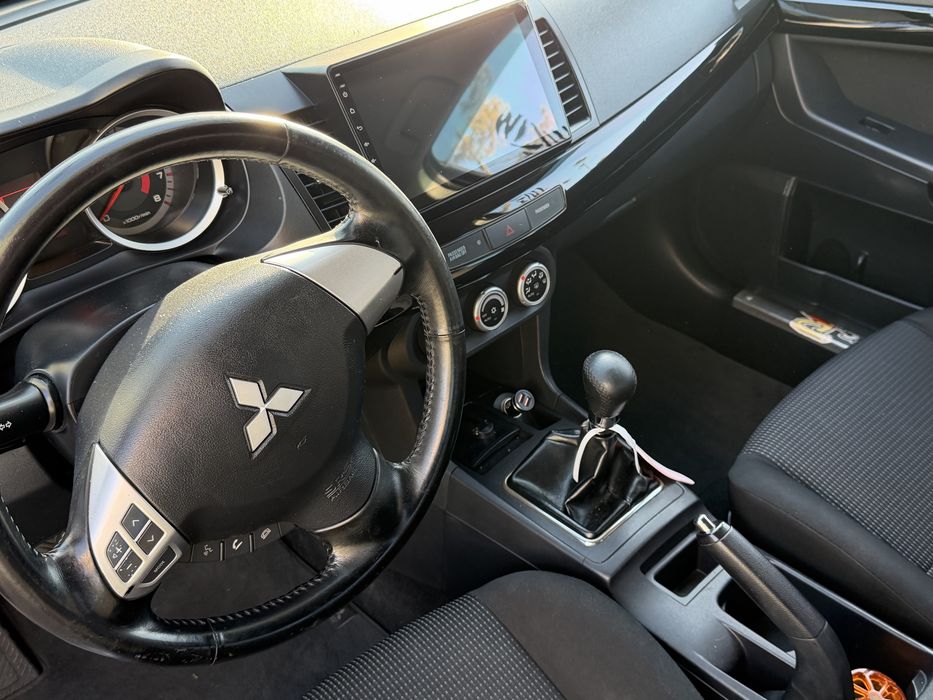 Mitsubishi Lancer