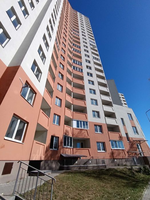 Продаж квартири у новобудові, Милославська, 18