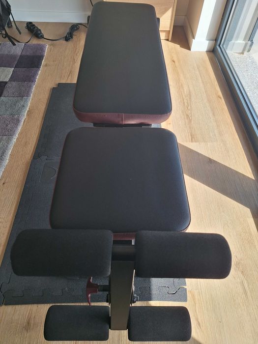 Banco, halteres, barra e pesos de musculação (Semi-novo)