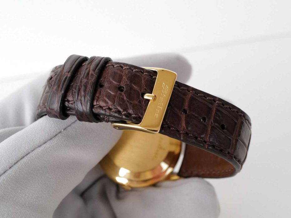 Jaeger LeCoultre Ultra-Thin White Linen Dial 18K Yellow Gold 34