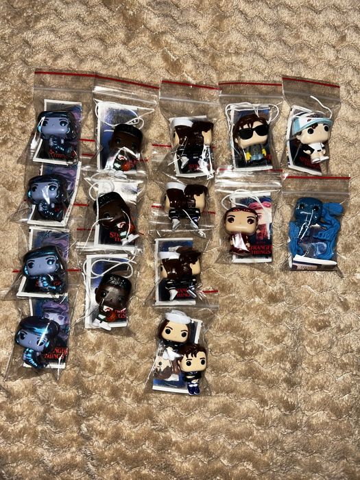 Фігурки Kinder Joy «Дивні дива»