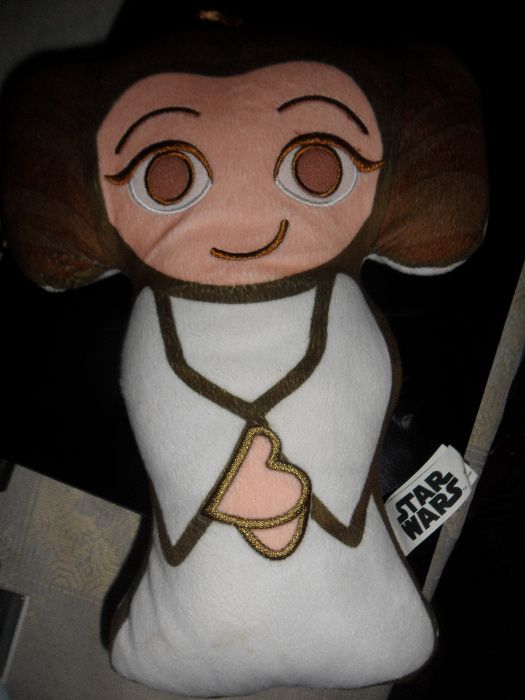 Peluche princesa Leah