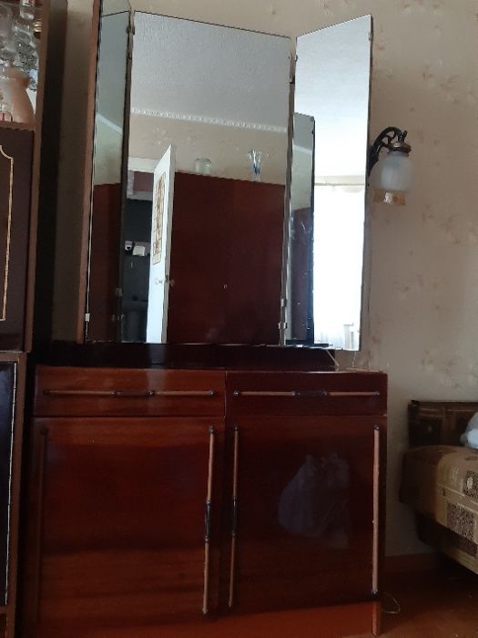 Трюмо, трельяж, зеркало 2000