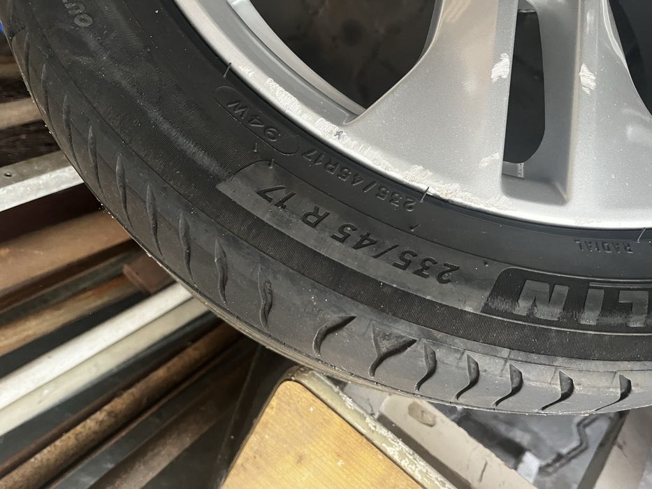 felgi aluminiowe koła 17” 7,5J x ET45 5x112 opony 235/45/17R