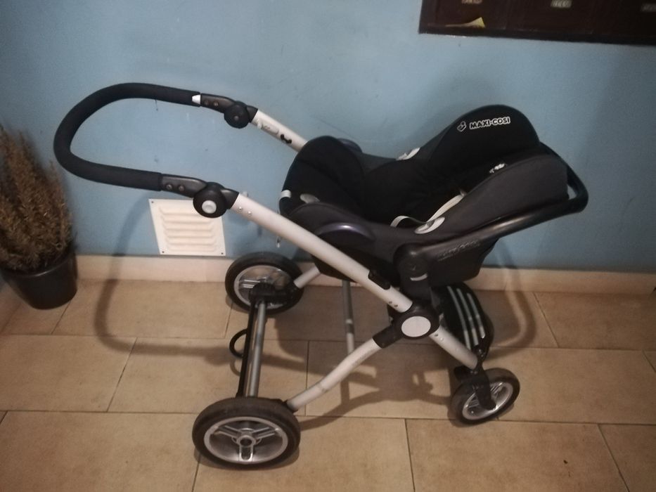 Carrinho de bebé