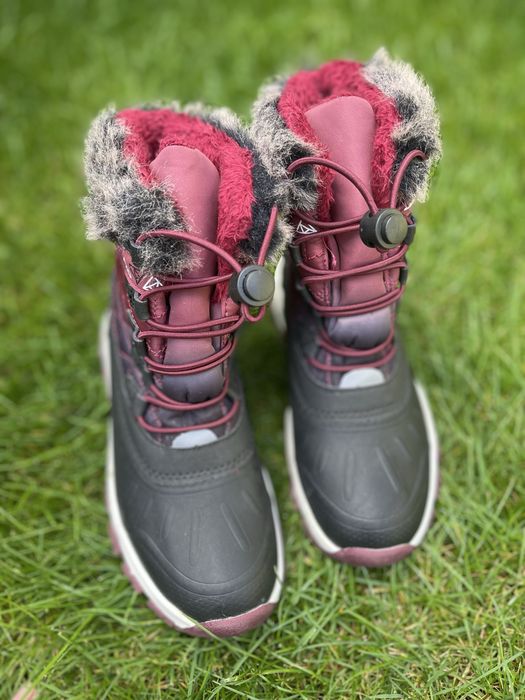 Зимові чобітки для дівчат