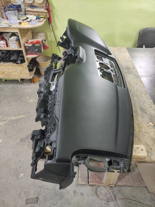 Торпедо консоль/панель Airbag/SRS/Mazda cx5.