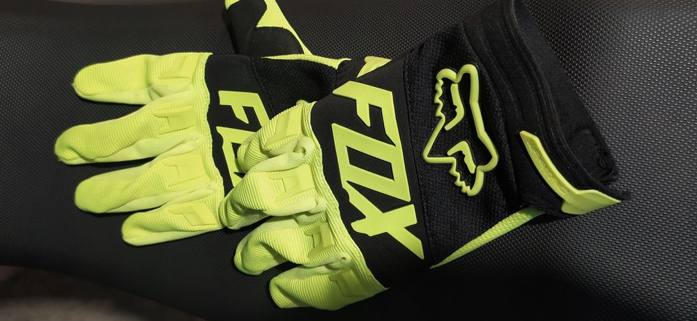 Продам моторукавиці фірми "FOX"