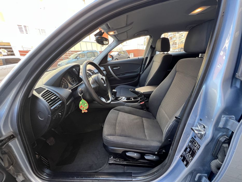 BMW 118 — fotografia 6