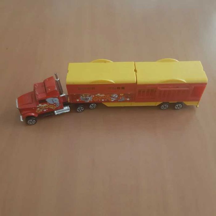 Majorette Super Movers 611 Rocket Magic Circus Semi-circus Trailer