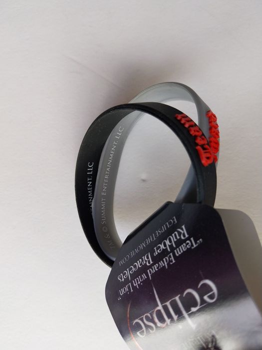 Twilight Crepúsculo Eclipse bracelete Team Edward com lobo - NECA NOVO