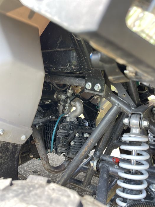 Квадроцикл продаю Б/У