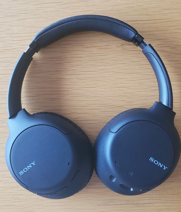 Auscultadores Sony WH-CH710N