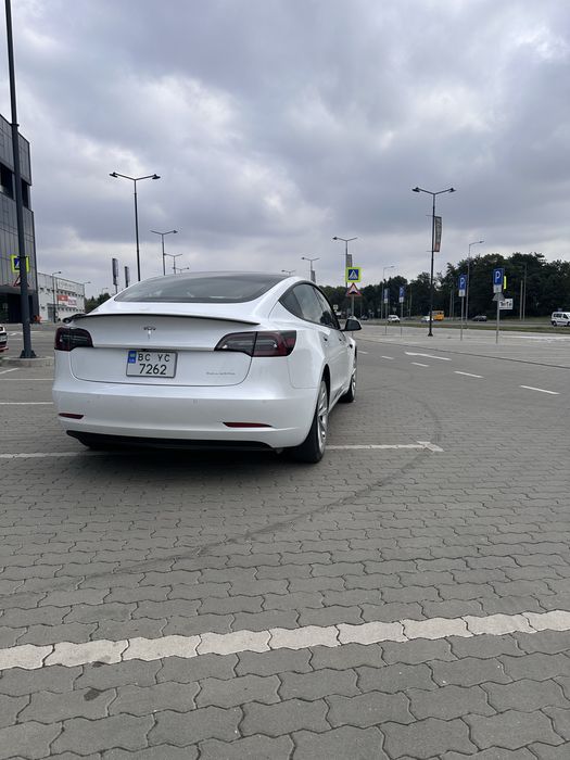 Tesla model 3 long range dual motor рестайлінг!