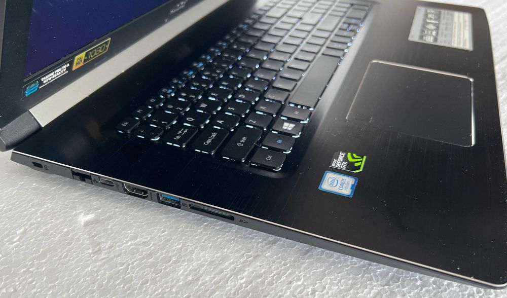 Laptop 17" Acer Aspire 7 i5-7gen 16GB SSD+HDD GTX 1050 Win11