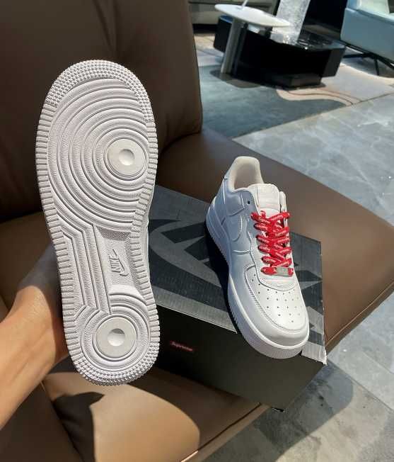 Nike Air Force 1 Low Supreme White R.45