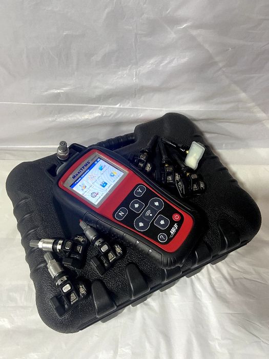 Обслуговування системи контролю тиску в шинах TPMS