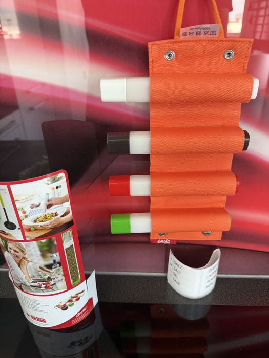 Przybornik, organizer do przypraw kuchennych