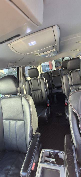 Chrysler Country Town  2013