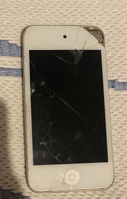 iPod touch 4 geracao (touch com algumas falhas)