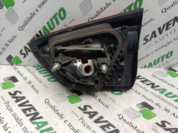 Farolim da mala esquerdo RENAULT Clio IV Grandtour (KH_)