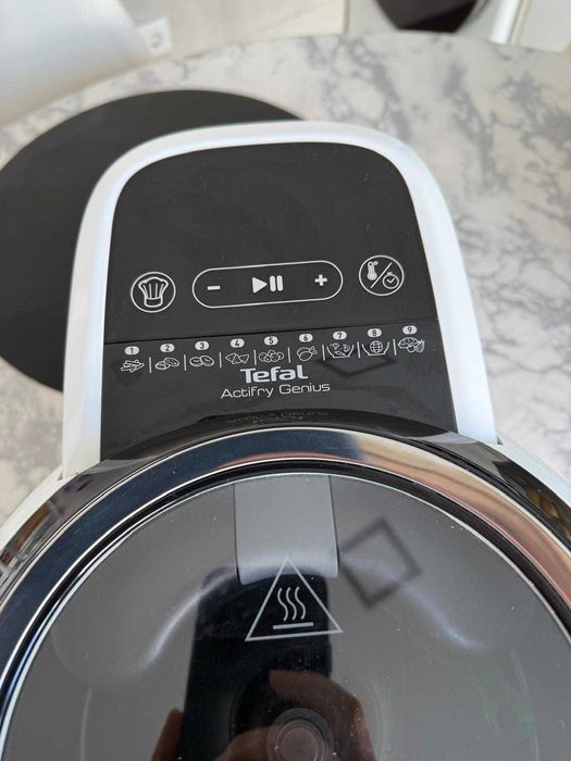 Fritadeira sem Óleo TEFAL Actifry Genius