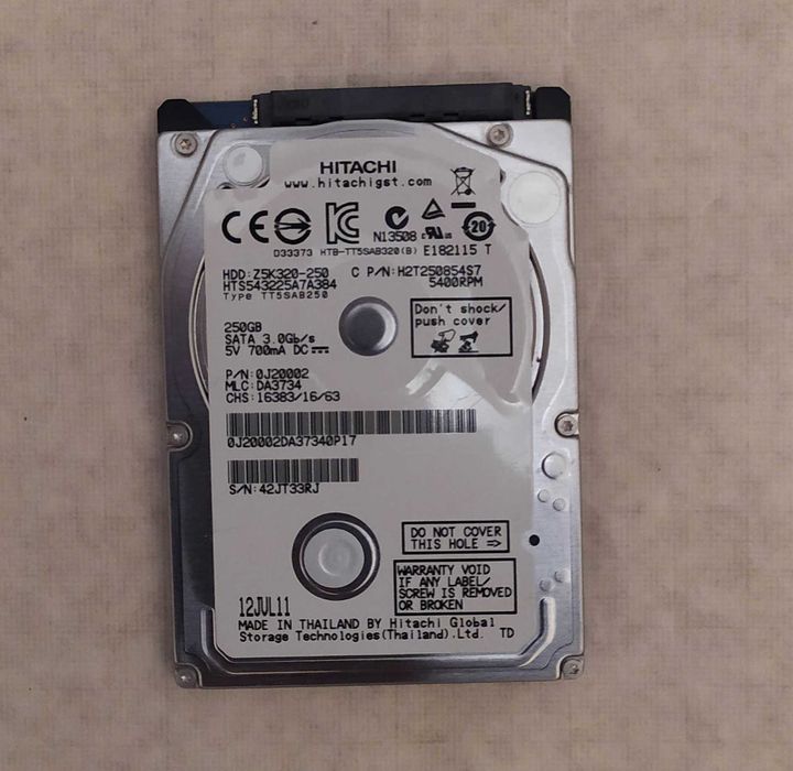 Жорсткий диск 2.5" 250Gb Hitachi HTS543225A7A384