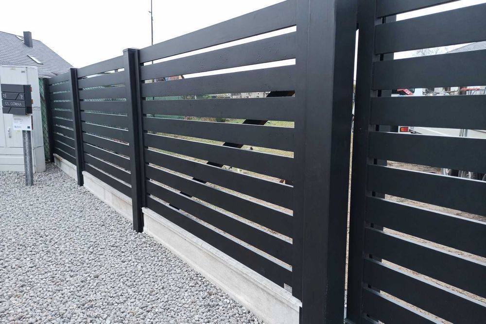 Brama przesuwna i furtka z aluminium