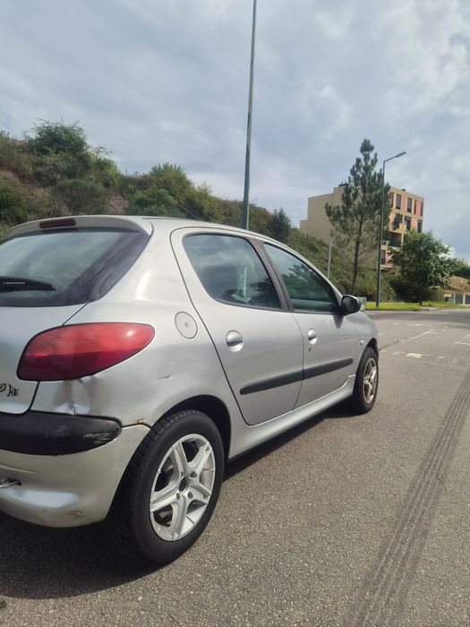 Pegeout 206 1.4 HDI 2002