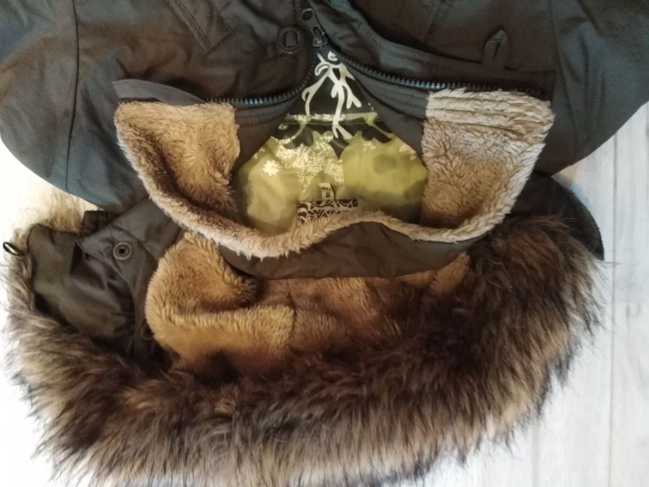 Kurtka zimowa, r. 128