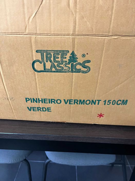 Árvore de Natal artificial 150cm com adereços