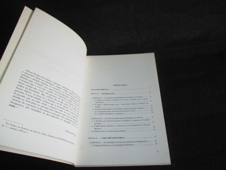 Livro História Económica e Social A Era Pré-Industrial