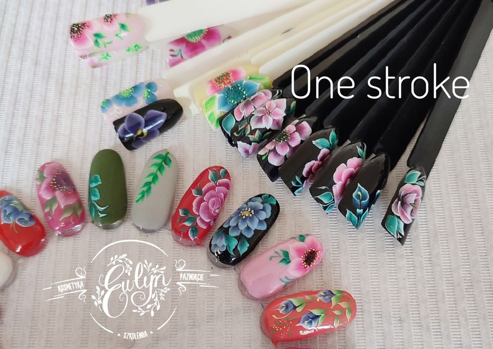 Szkolenia manicure hybrydowy,przedłużanie paznokci,pedicure,zdobienia